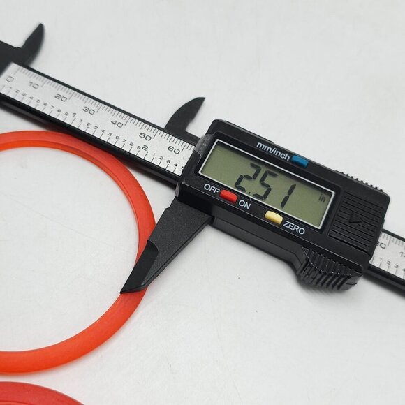 Set Of 4 Orange Red Acrylic Stackable Spacer Bangles Vintage - Picture 5 of 5